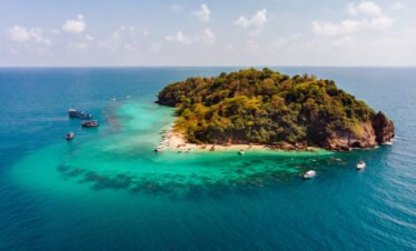 4 Days and 3 nights in Zanzibar Tours